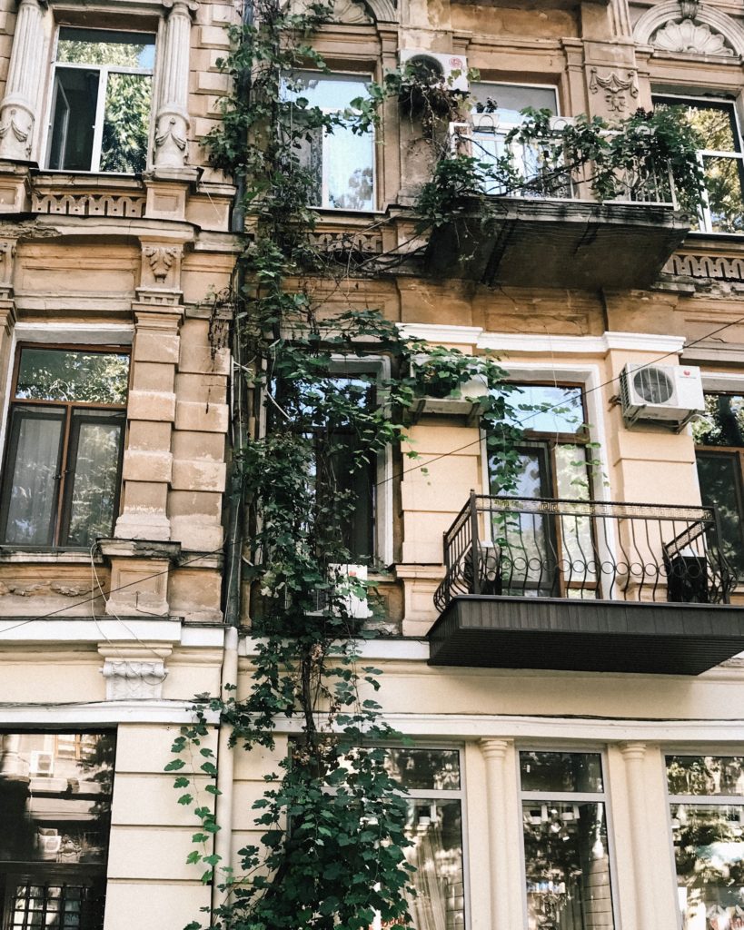 appartement balcon façade